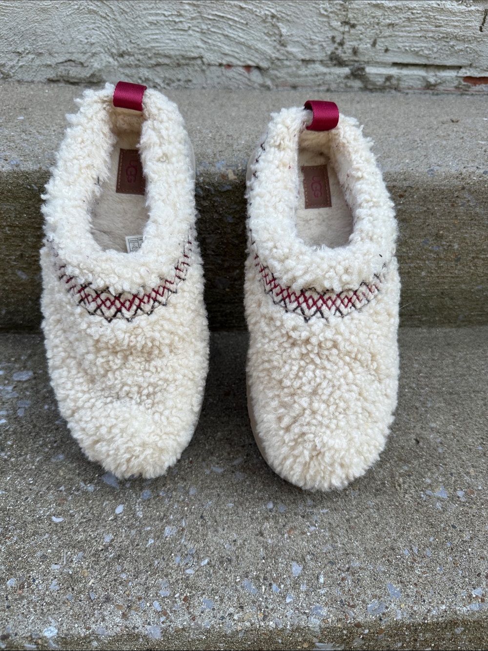 UGG Tazz Heritage Braid Slipper Size 10(41) - Picture 3 of 12